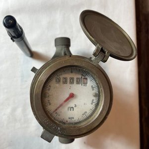 Antiguo Contador de Agua de Bronce Macizo LUDWIGSHAFEN - imagen 5