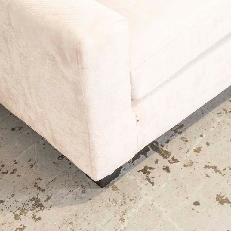 Item 2104107 - Image 2