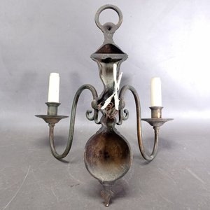 Aplique de Pared Holandés de Bronce Macizo con Dos Luces - imagen 4