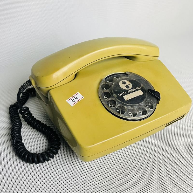 Lote siguiente: Teléfono vintage de disco para venta