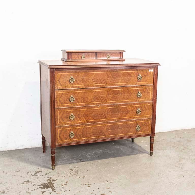 Item 2099530 - Image 0