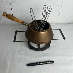 Set de Fondue en Bronce con Soporte y Pinchos - imagen 7
