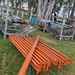 Lote siguiente: Estanterías Metálicas Industriales Naranja