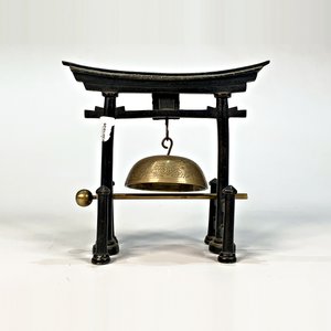 Gong Oriental en Metal Negro con Campanilla y Martillo de Bronce - imagen 2