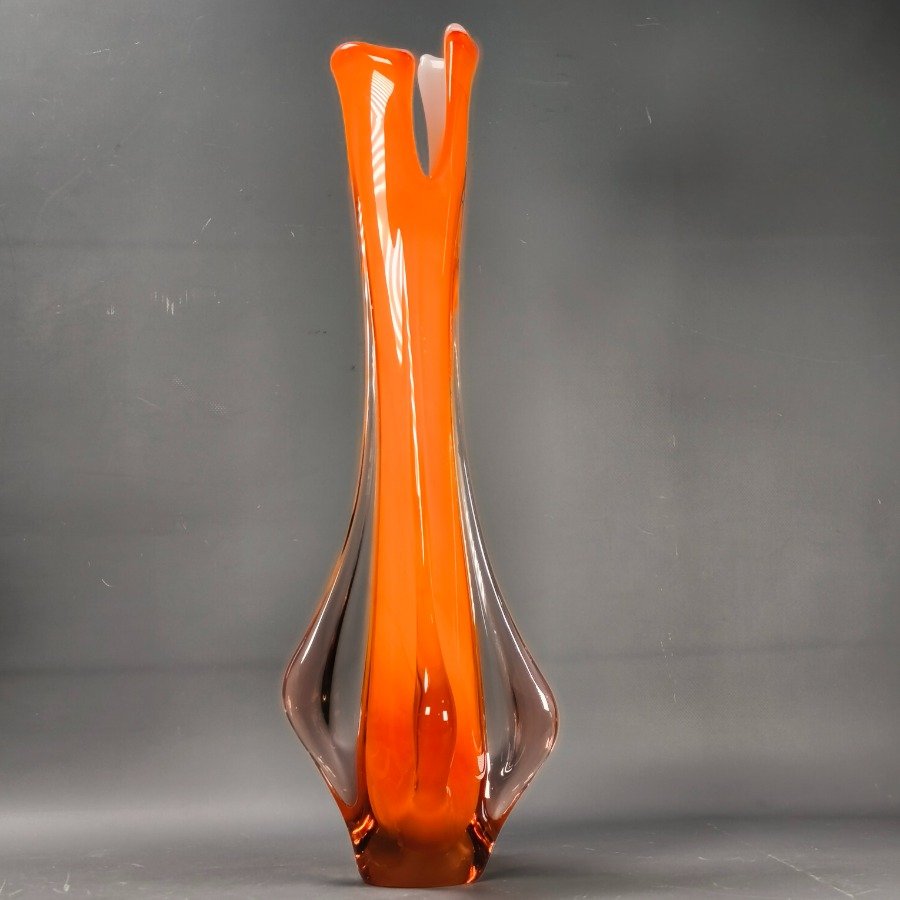 Vaso de cristal de Murano en tonos anaranjados con interior blanco - imagen 3
