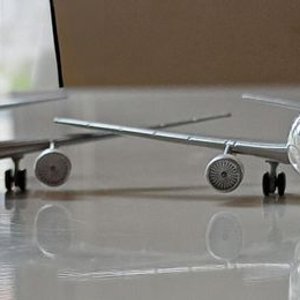 Lote de 2 Aviones a Escala LOT Polish Airlines (B737 y B767) Herpa - imagen 5