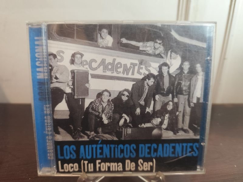 CD "Loco (Tu Forma De Ser)" de Los Auténticos Decadentes (2000)