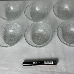 Lote anterior: Juego de 6 Cremas de Vidrio Esmerilado con Diseño Floral