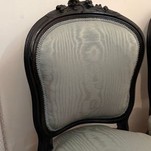 Par de Sillas Victorianas Estilo Luis XV con Tapizado Jacquard - imagen 5