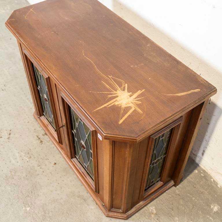 Mueble bar con vitraux y detalles en lustre - imagen 2