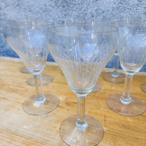 Lote anterior: Juego de Copas de Cristal Tallado