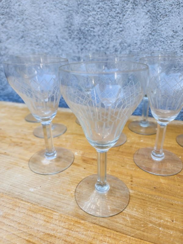 Juego de Copas de Cristal Tallado