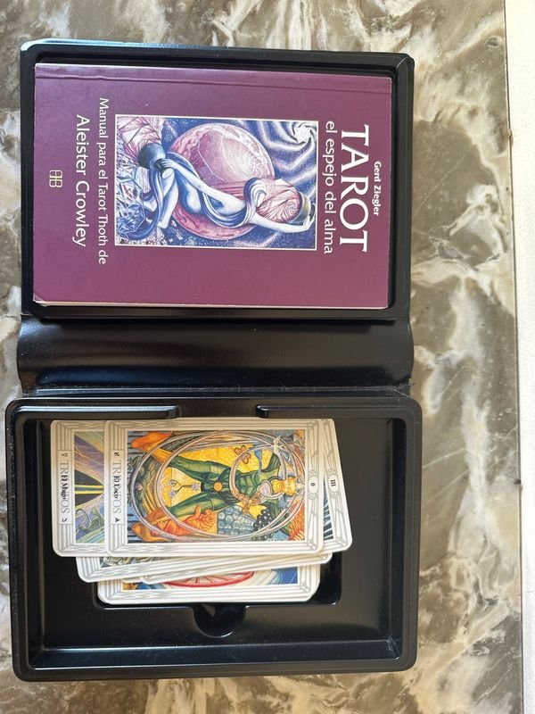 Manual para el Tarot de Aleister Crowley - Libro y Cartas de Tarot - imagen 3