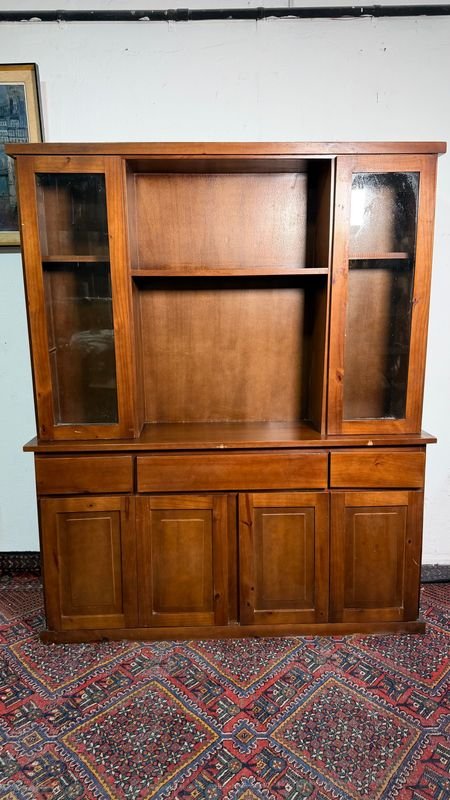 Aparador Moderno de Madera con Puertas y Estantes