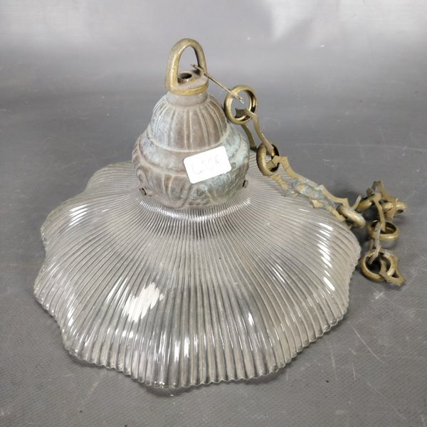 Plafón de Techo con Vidrio Estriado y Cadena de Bronce - imagen 1