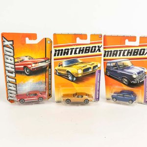 3 autos colección Matchbox en su blister original - imagen 2