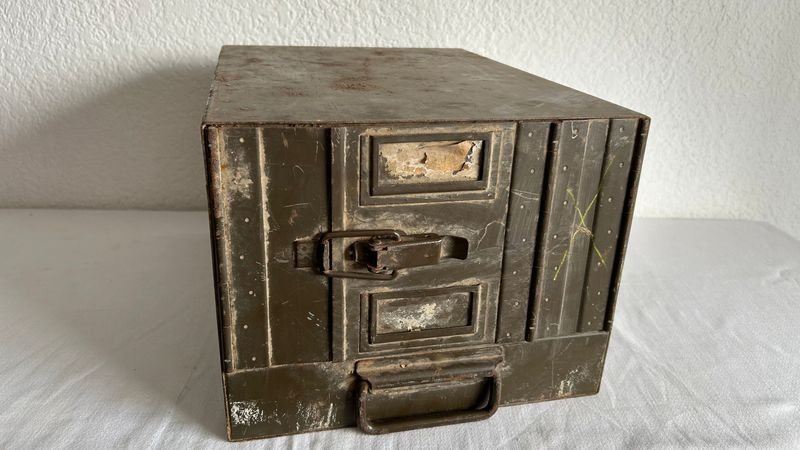 Item 837513 - Image 0