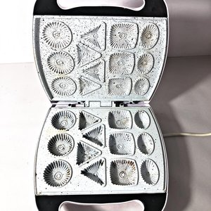 Máquina para Fabricar Galletas Kassel Kids con 24 Accesorios de Cocina - imagen 2