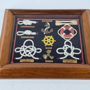 Marco Decorativo Náutico con Nudos y Accesorios Marinos - imagen 2