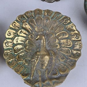 Lote de Antiguos Ceniceros de Bronce y Metal - imagen 4