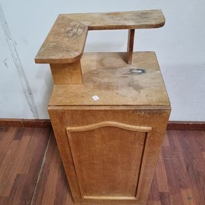Mueble Auxiliar de Madera con Puerta y Estantes - imagen 2