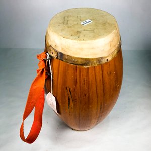 Tambor Chico de Madera y Lonja con Correa Naranja - imagen 3
