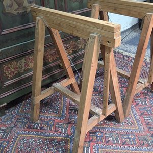 Par de Caballetes de Madera para Mesa de Arquitectura - imagen 3
