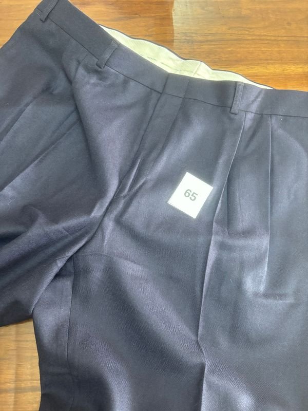 Pantalón de Vestir Azul Marino Talle 58 Marca Martellotti