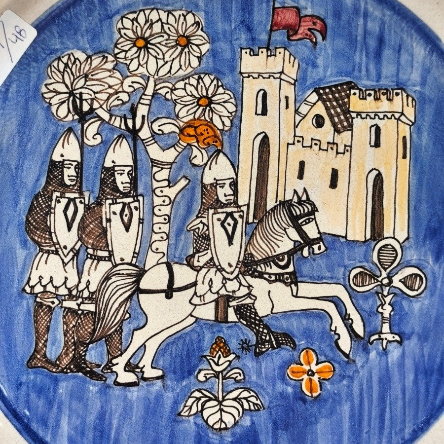 Plato decorativo pintado a mano y firmado por Rampini Gubbio - imagen 4