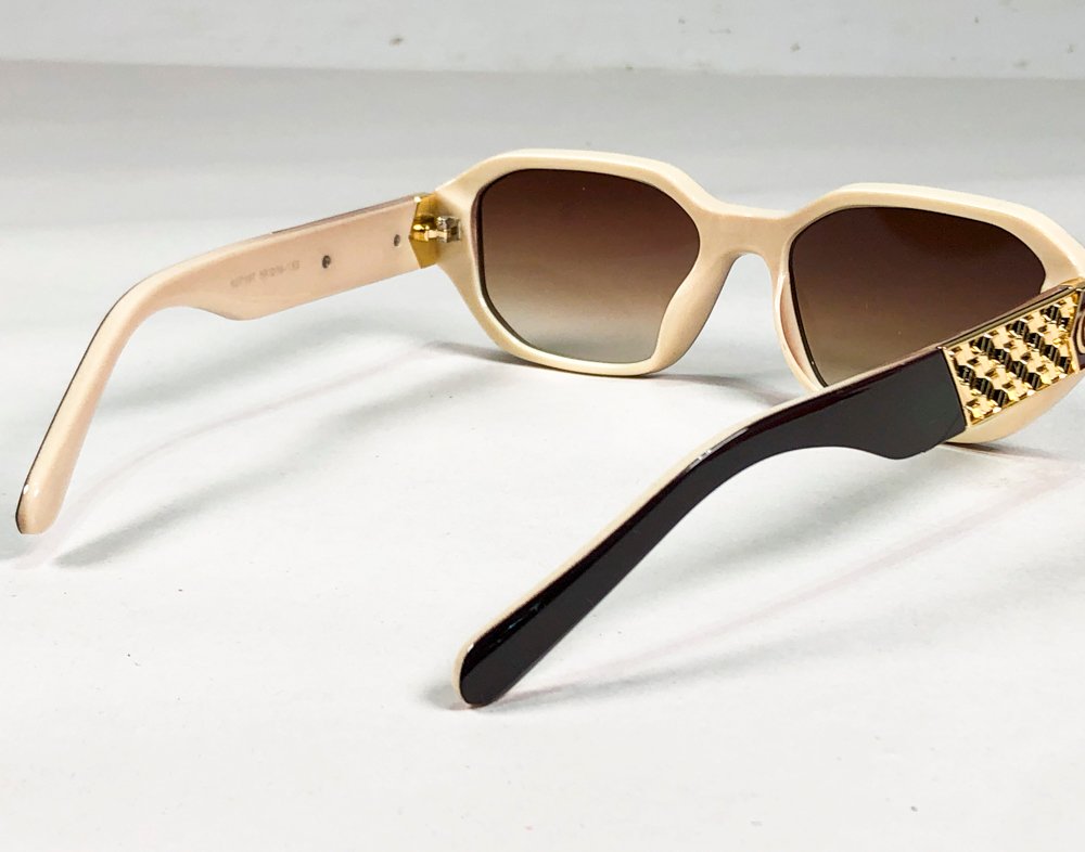 Item 500309 - Image 2