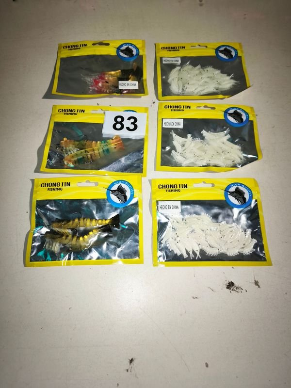 Lote de 6 Paquetes de Señuelos de Pesca Chong Tin