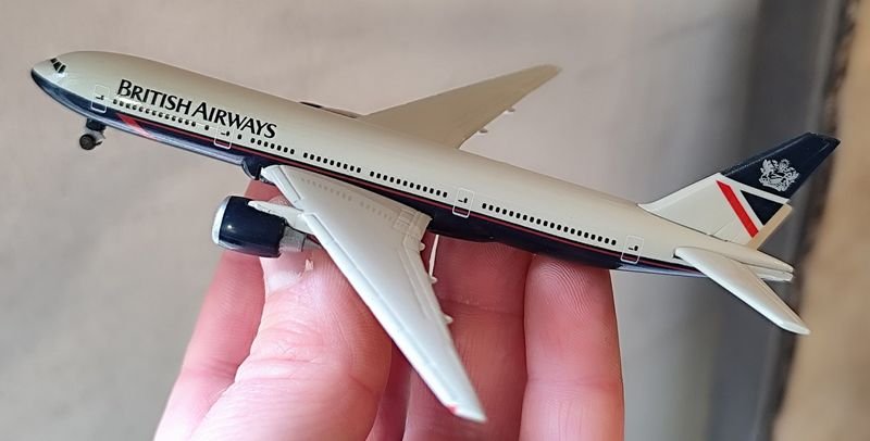 Maqueta Avión Boeing 777 British Airways Escala 1/500 Herpa