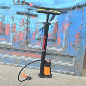 Lote anterior: Inflador de Pie con Manómetro y Adaptadores