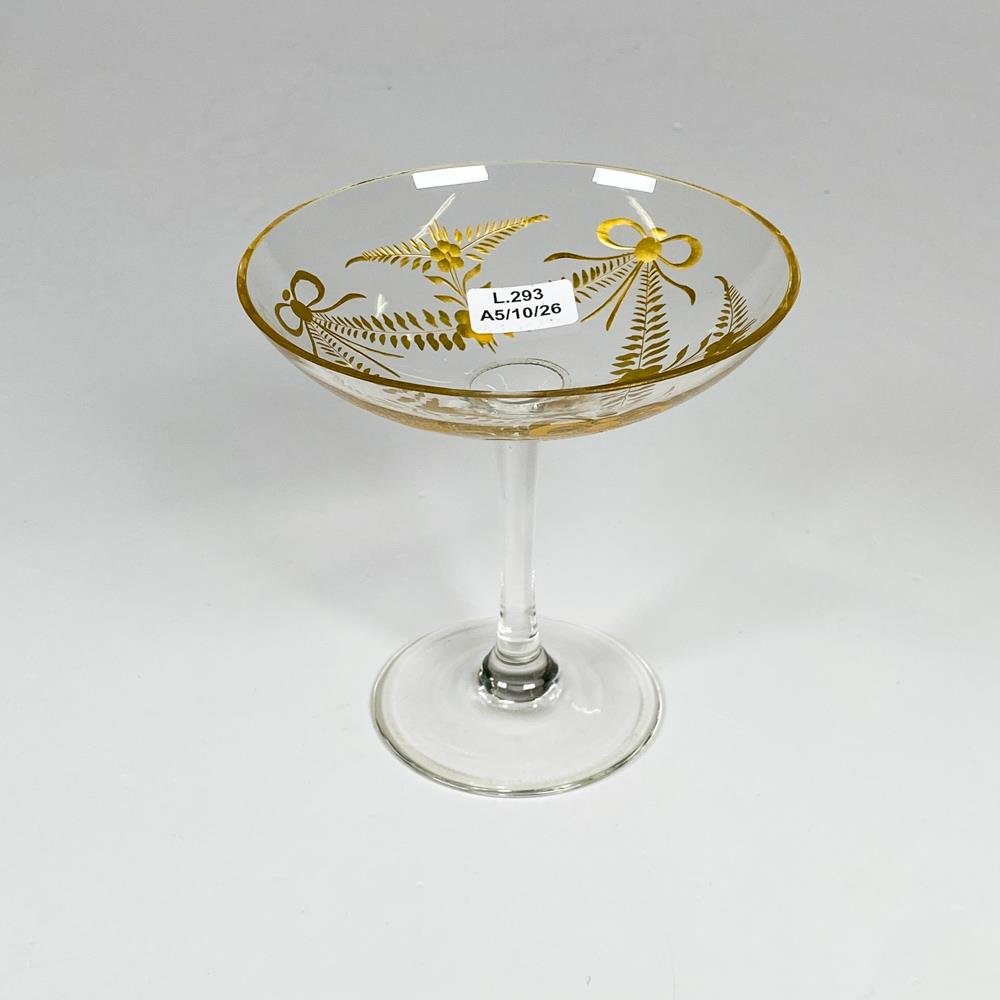 Bombonera de cristal y oro, altura 12 cm
