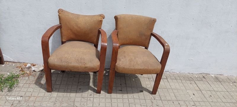 Item 876986 - Image 0