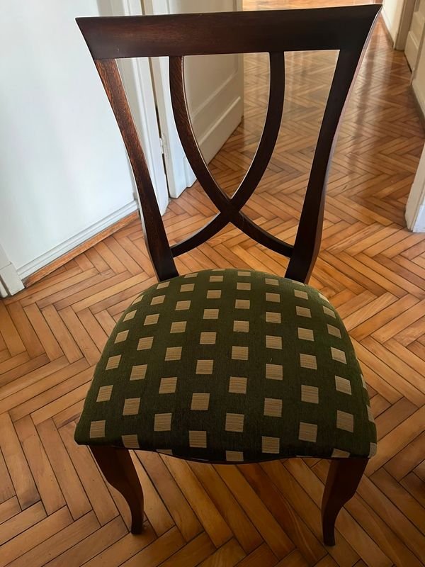 Juego de 6 Sillas de Madera Tapizadas Estilo Clásico - imagen 1