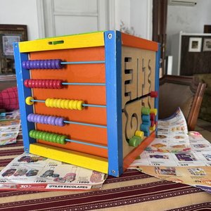 Cubo Didáctico de Madera con Ábaco, Laberinto y Pizarra - imagen 13