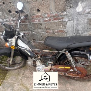 Moto Winner a la vista, para repuestos o restaurar - imagen 7