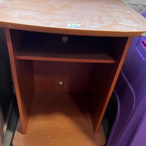 Lote siguiente: Mueble Auxiliar de Madera