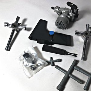 Motor Nitro RC y 11 Micro Herramientas para Modelismo - imagen 3