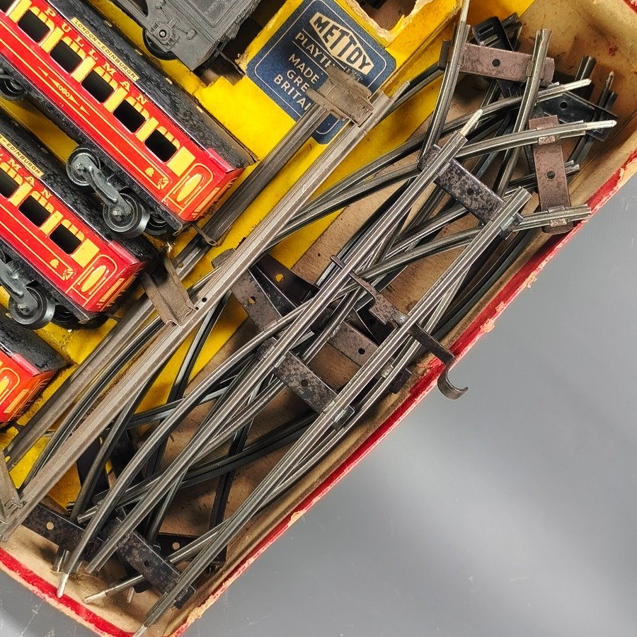 Item 17723 - Image 9