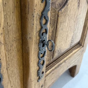 Mueble Bajo Rústico de Roble Macizo con Cajón y Puertas - imagen 3
