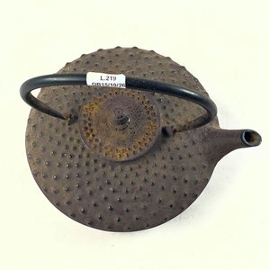 Tetera Antigua de Hierro Fundido con Asas - imagen 2