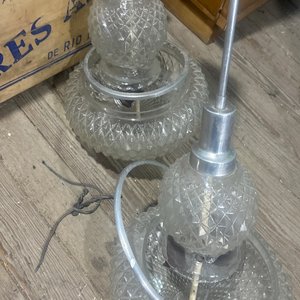 Lote anterior: Lámparas Colgantes Vintage de Vidrio Tallado
