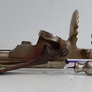 Antigua Máquina Cromada para Recarga de Cartuchos - imagen 1