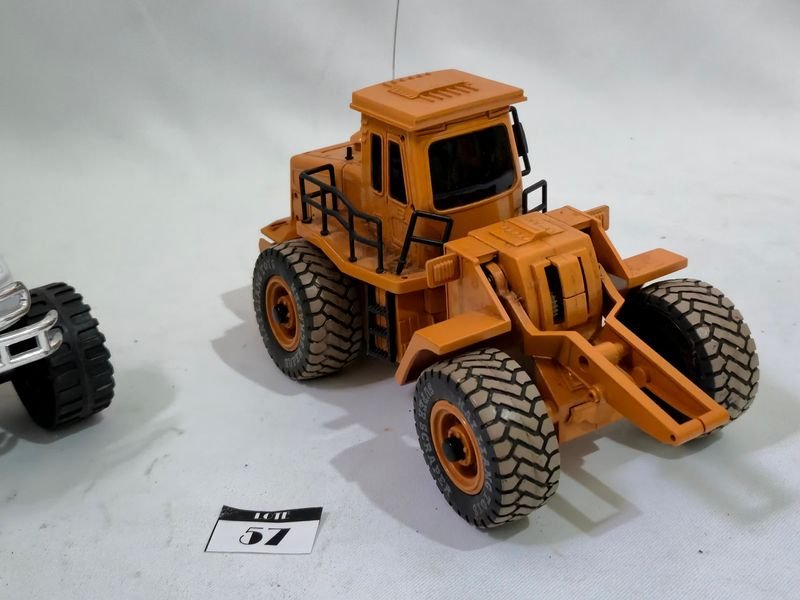 Item 844759 - Image 2