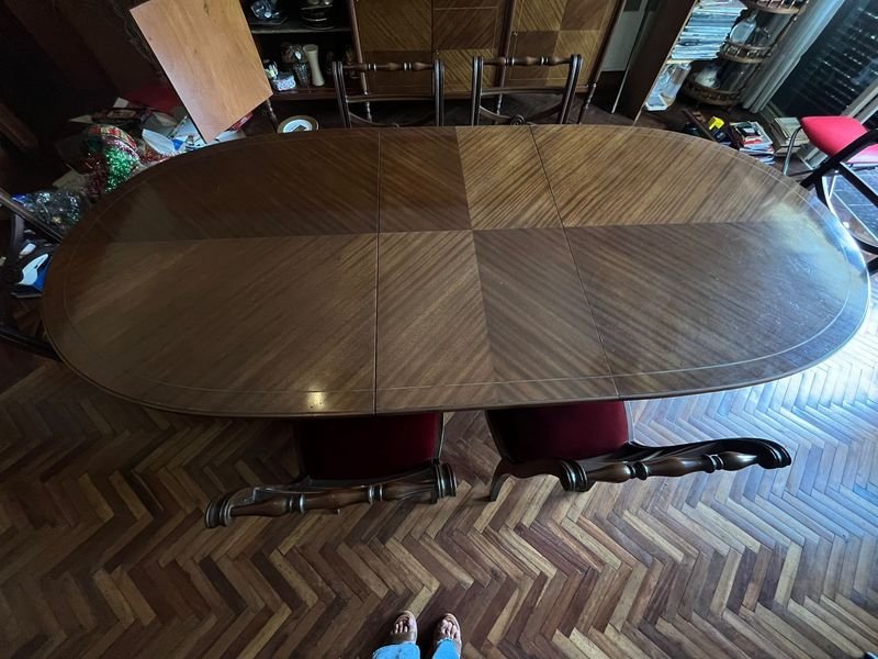 Mesa de madera con sillas extendible - imagen 2