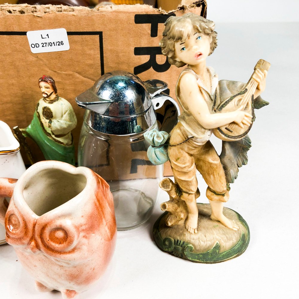 Colección de objetos decorativos y juguetes - imagen 5