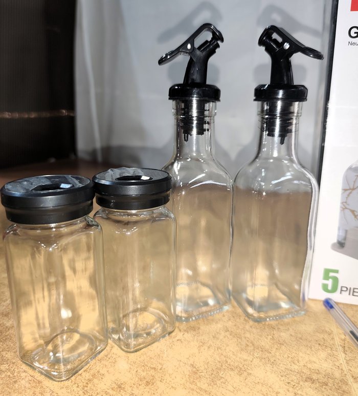 Conjunto de condimentero de vidrio de 5 piezas, nuevo en blister - imagen 3