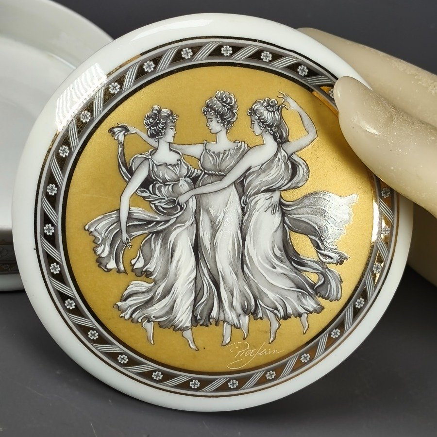 Alhajero en porcelana francesa Limoges, decorado por M.A.B.A. - imagen 9